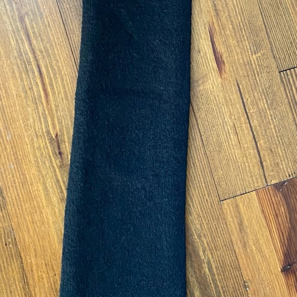 Express Lot Of 3 Scarves Gray And Black NWT - Picture 3 of 7